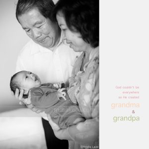 Newborn photoshoot with grandparents