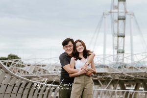 Singapore Marina Bay Promenade family photoshoot