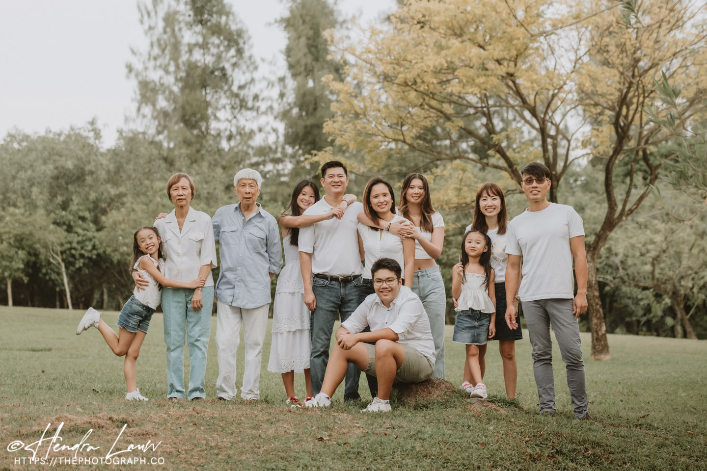 Extended family photoshoot