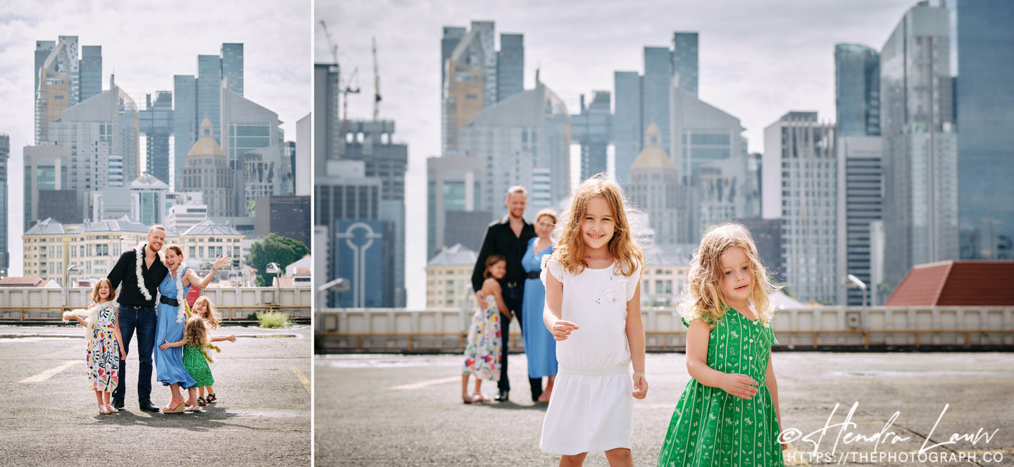 Family photoshoot with Singapore skyline